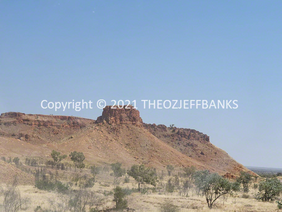 Around Oz the First Time - Chapter 46 - Halls Creek to Fitzroy Crossing | Travelling Around Australia with Jeff Banks