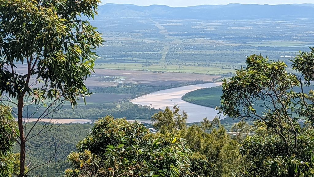 The Long Way Home - Chapter 1 - New Years Day in Rockhampton | Travelling Around Australia with Jeff Banks