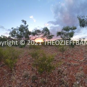 ROzCh10-98P | Travelling Around Australia with Jeff Banks