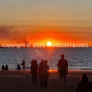 ROzCh24-136S | Travelling Around Australia with Jeff Banks