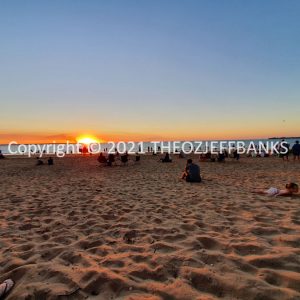 ROzCh24-137S | Travelling Around Australia with Jeff Banks