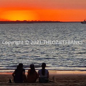 ROzCh24-157S | Travelling Around Australia with Jeff Banks