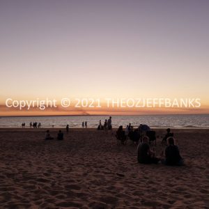 ROzCh24-164S | Travelling Around Australia with Jeff Banks