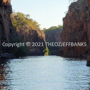 ROzCh26-132 | Travelling Around Australia with Jeff Banks