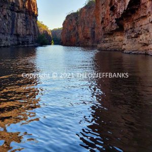 ROzCh26-136 | Travelling Around Australia with Jeff Banks