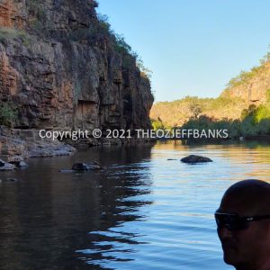ROzCh26-137 | Travelling Around Australia with Jeff Banks