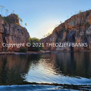 ROzCh26-143S | Travelling Around Australia with Jeff Banks