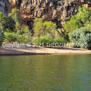 ROzCh26-75 | Travelling Around Australia with Jeff Banks