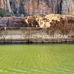 ROzCh26-81 | Travelling Around Australia with Jeff Banks
