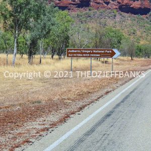 ROzCh27-81 | Travelling Around Australia with Jeff Banks