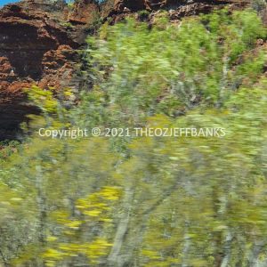 ROzCh27-83 | Travelling Around Australia with Jeff Banks