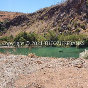 ROzCh29-76 | Travelling Around Australia with Jeff Banks