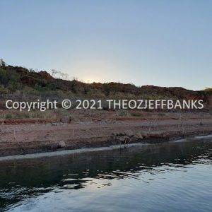 ROzCh30-91S | Travelling Around Australia with Jeff Banks