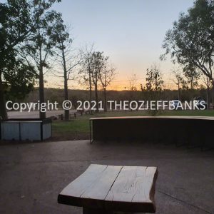 ROzCh37-65S | Travelling Around Australia with Jeff Banks