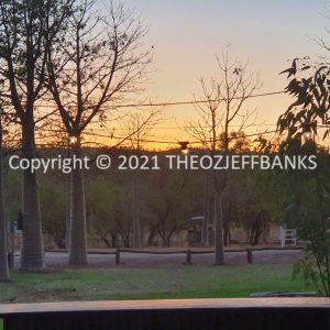 ROzCh37-66S | Travelling Around Australia with Jeff Banks