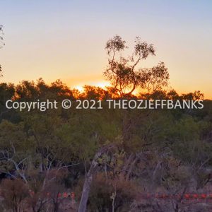 ROzCh38-86S | Travelling Around Australia with Jeff Banks