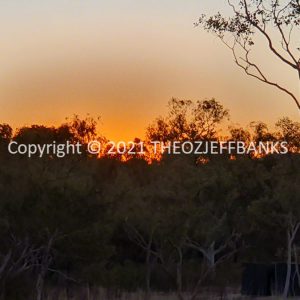 ROzCh38-88S | Travelling Around Australia with Jeff Banks
