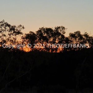 ROzCh38-96S | Travelling Around Australia with Jeff Banks