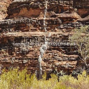 ROzCh40-122 | Travelling Around Australia with Jeff Banks