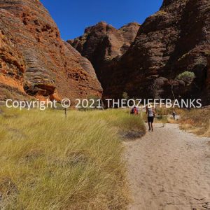 ROzCh40-46 | Travelling Around Australia with Jeff Banks