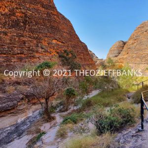 ROzCh40-55 | Travelling Around Australia with Jeff Banks