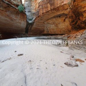 ROzCh40-69 | Travelling Around Australia with Jeff Banks