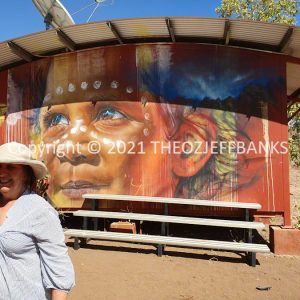 ROzCh41-01 | Travelling Around Australia with Jeff Banks