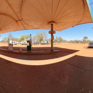 ROzCh47-31P | Travelling Around Australia with Jeff Banks