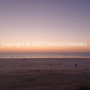 ROzCh47-55S | Travelling Around Australia with Jeff Banks