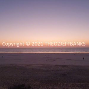 ROzCh47-59S | Travelling Around Australia with Jeff Banks