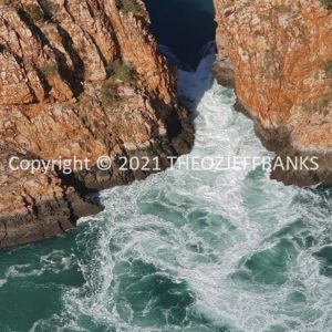 ROzCh48-164 | Travelling Around Australia with Jeff Banks