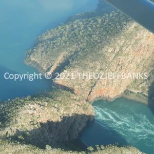 ROzCh48-79 | Travelling Around Australia with Jeff Banks