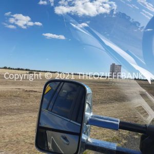 ROzCh6-79 | Travelling Around Australia with Jeff Banks
