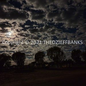 ROzCh7-41 | Travelling Around Australia with Jeff Banks