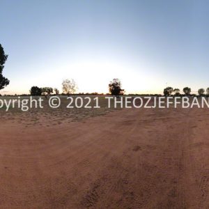 ROzCh8-05P | Travelling Around Australia with Jeff Banks