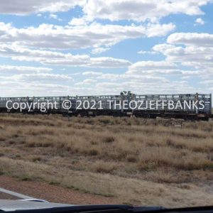 ROzCh8-123 | Travelling Around Australia with Jeff Banks