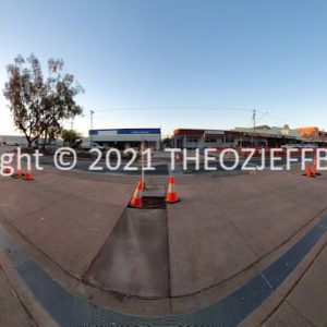 ROzCh8-141P | Travelling Around Australia with Jeff Banks