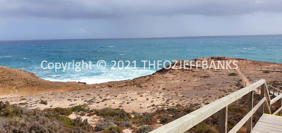 Around Oz the First Time - Chapter 87 - Penong to Streaky Bay | Travelling Around Australia with Jeff Banks