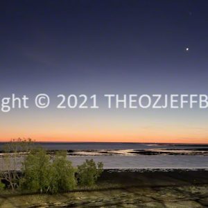 HWGACh43-122S | Travelling Around Australia with Jeff Banks