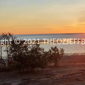 HWGACh43-52S | Travelling Around Australia with Jeff Banks