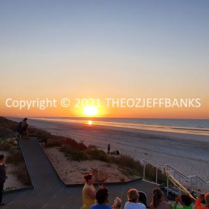 ROzCh55-36S | Travelling Around Australia with Jeff Banks