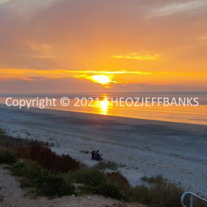 ROzCh56-31S | Travelling Around Australia with Jeff Banks