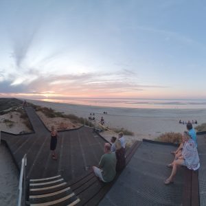 ROzCh56-43P | Travelling Around Australia with Jeff Banks