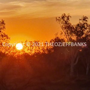ROzCh63-104S | Travelling Around Australia with Jeff Banks