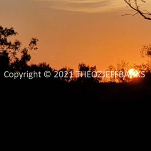 ROzCh63-109S | Travelling Around Australia with Jeff Banks