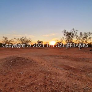 ROzCh63-111S | Travelling Around Australia with Jeff Banks