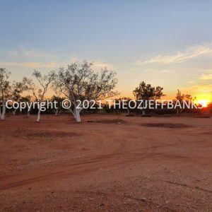 ROzCh63-115S | Travelling Around Australia with Jeff Banks