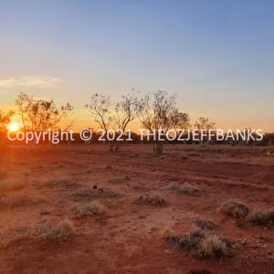 ROzCh63-95S | Travelling Around Australia with Jeff Banks