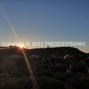 ROzCh64-94S | Travelling Around Australia with Jeff Banks