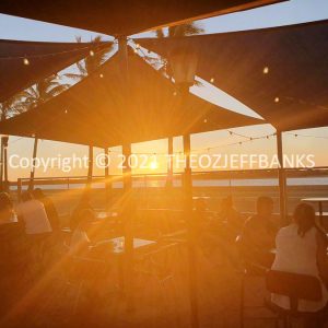 ROzCh67-92S | Travelling Around Australia with Jeff Banks